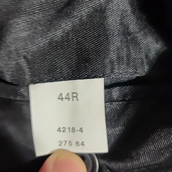 Men's Stafford Suit, Brown/Gray, Size 44R, Pre-Owned - Picture 8 of 11